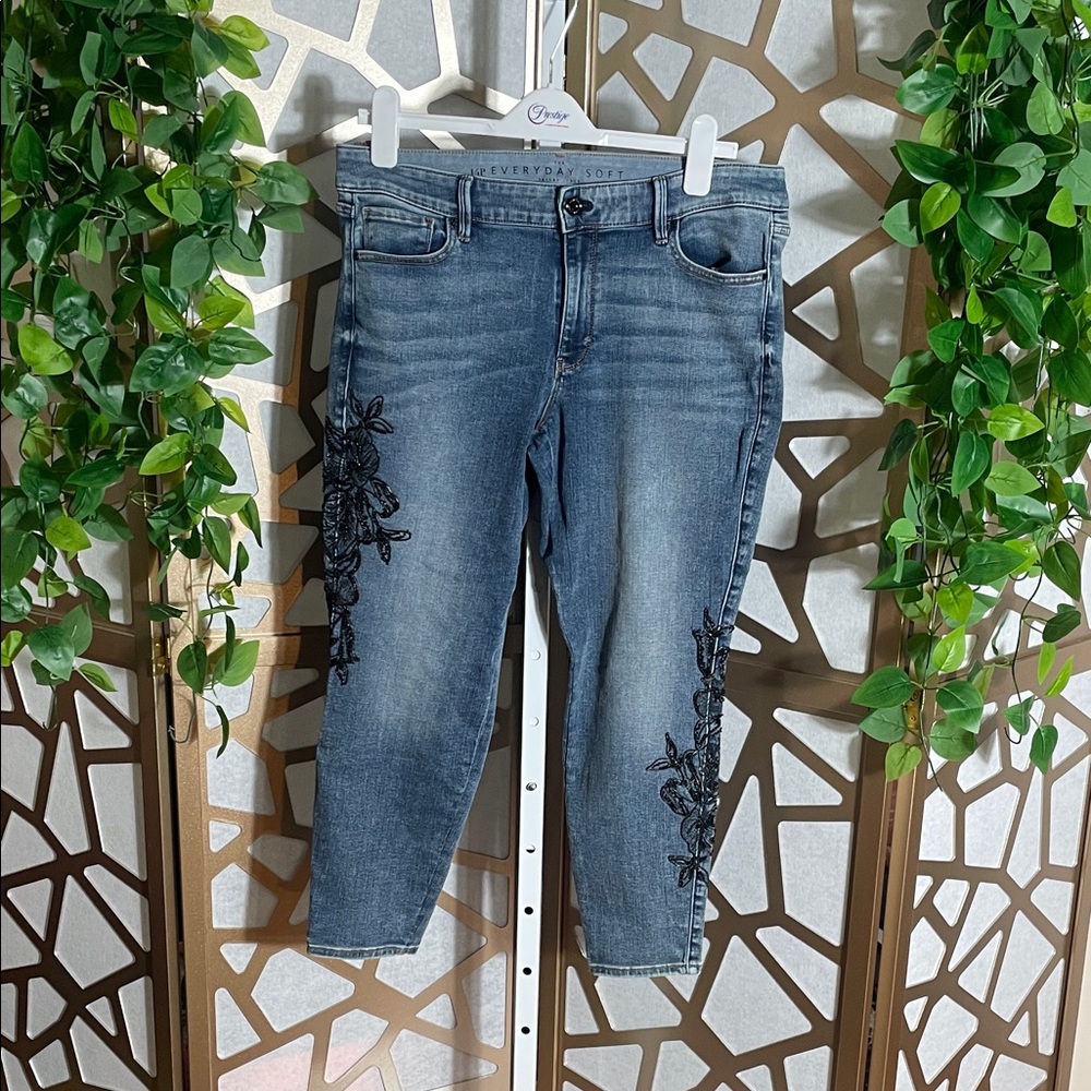 White House Black Market, Beaded Jeans, 14P